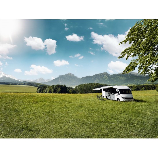 THULE 5200 4.52x2.50M WALL AWNING WHITE